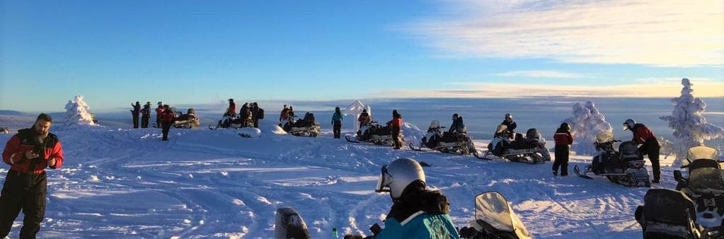 séminaire récompense et team building à la neige en Laponie